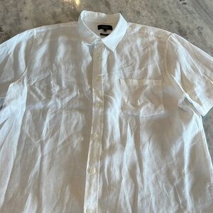 VINCE. Classic Fit Short Sleeve Linen Shirt